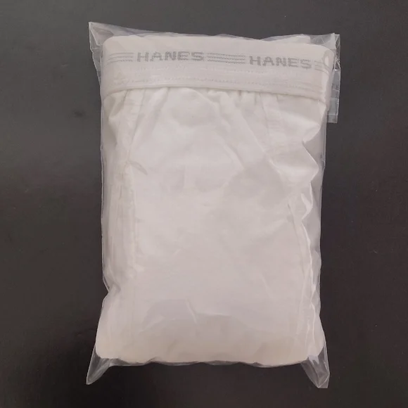 Vtg Hanes Classic White Men's Briefs Size 34- 3 Pack - Picture 6 of 6